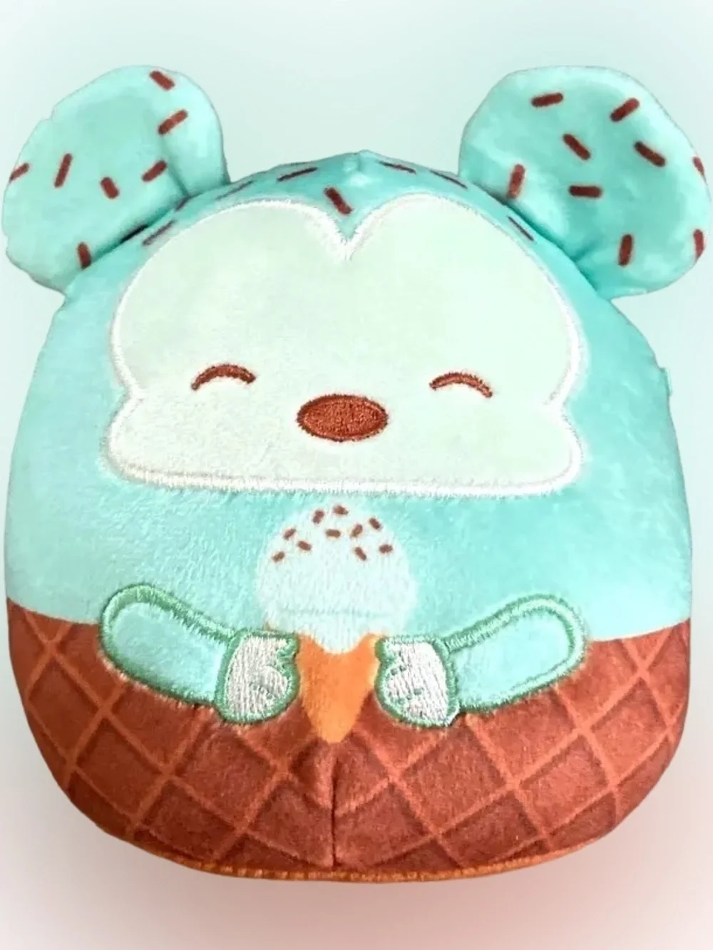 Squishmallow Disney Mickey Holding Ice Cream
